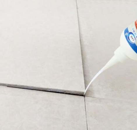 新市瓷砖空鼓维修公司分享卫生间瓷砖脱落的原因可能有以下几点